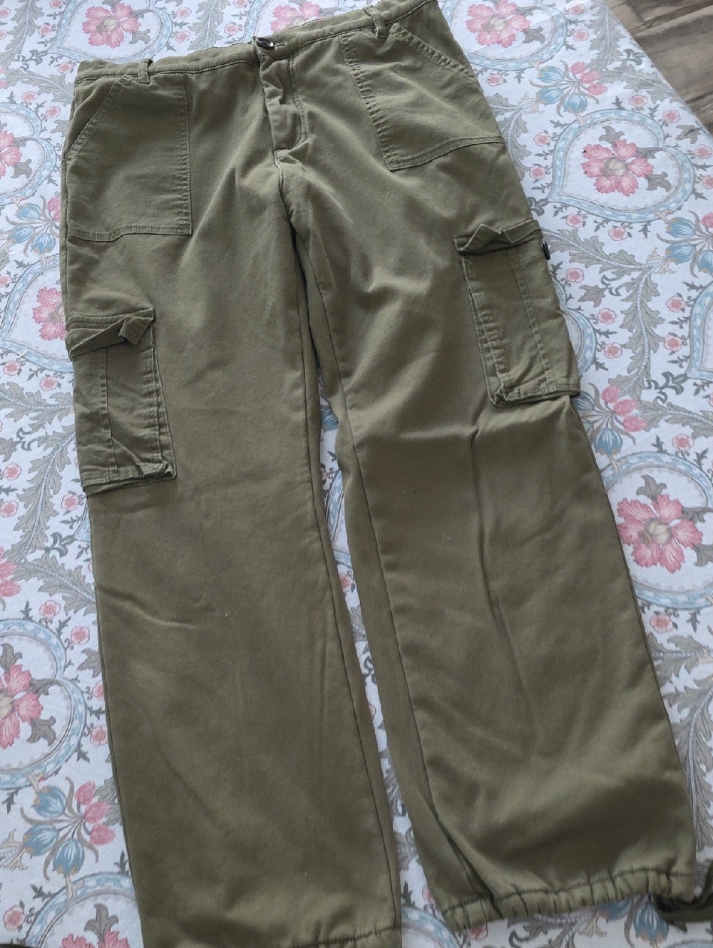Olive Green Cargo Pants with Utility Pockets